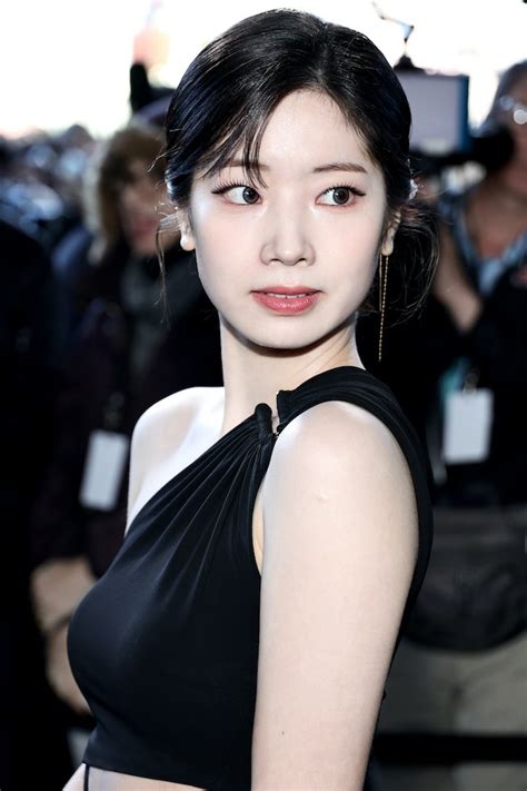 Twices Dahyun Rocked Cut Outs At Michael Kors Fall 2023 Show