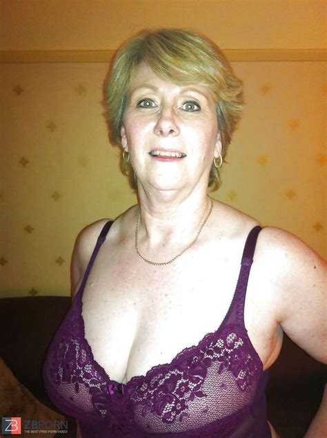 Sexymilf Karen ZB Porn