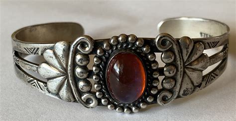 Vintage 1950s Sterling Silver Dragons Breath Cuff B Gem