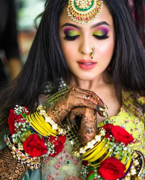 Bride Eye Makeup Hd Bridal Makeup Hand Makeup Indian Bride Makeup