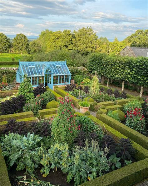 How to Create the Perfect French Potager Garden - Newbury Home