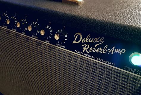 Fender Deluxe Reverb Reissue Review: An In-depth Look - Guitar Space