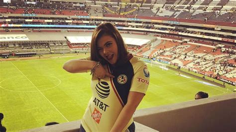 Mishelle Herrera Hija Del Piojo Herrera Hace Su Debut Como