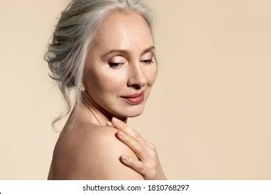 Thousand Naked Senior Woman Royalty Free Images Stock Photos Pictures Shutterstock