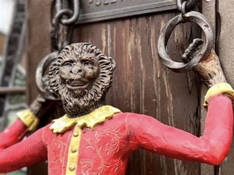 'RHONY' Alum Heather Thomson Sparks Outrage After Posing With Racist