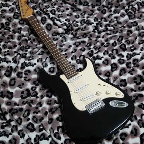 SX electric guitar, Hobbies & Toys, Music & Media, Musical Instruments ...