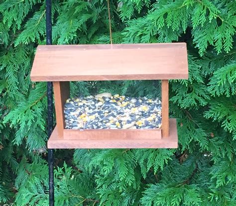 Prince Diner Bird Feeder Gardenland Usa Wildlife Feeders And More