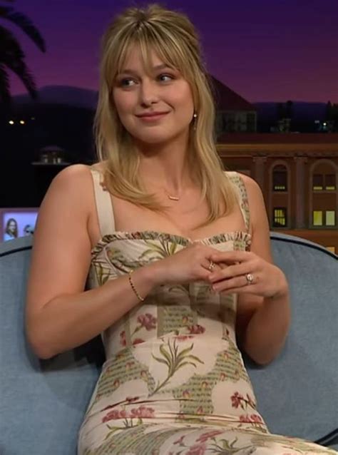 Pin By Anghi On Chicas Marvel Y Dc Melissa Benoist Hot Melisa Benoist Melissa Benoist