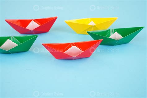 Origami paper boats - Graphic Templates