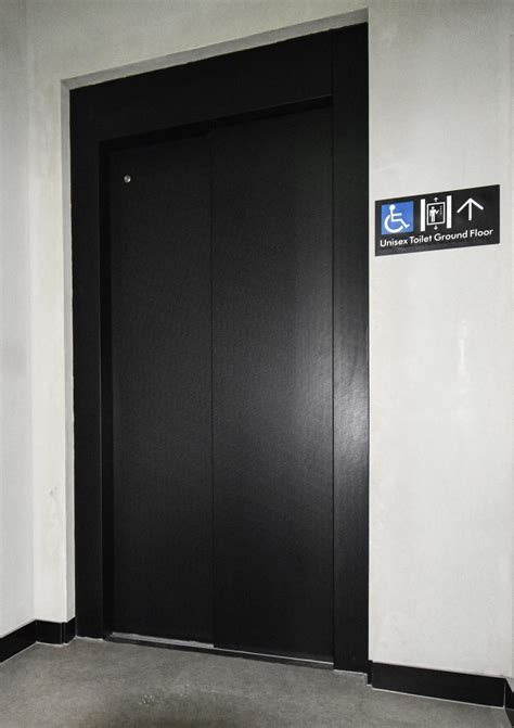 How Commercial Elevators Enhance Experience and Accessibility in