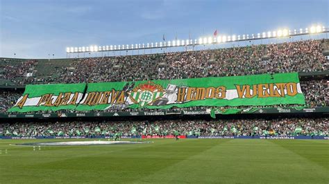 El Tifo De Los Ultras Del Betis Y Gol Sur Contra El Fc Barcelona