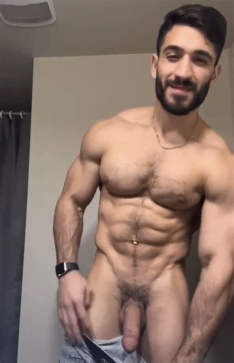 Sexiest Muscled Str Send Nude To His Girlfriend ThisVid
