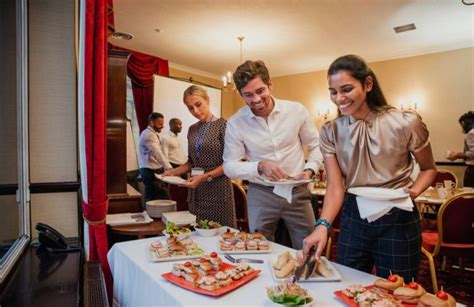 How to Host an Inclusive Holiday Party for Employees