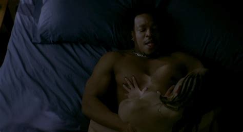 Naked Mena Suvari In Stuck