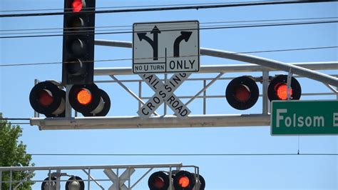 Birkmont Dr Railroad Crossing Sacramento Light Rail Rancho Cordova Ca Youtube