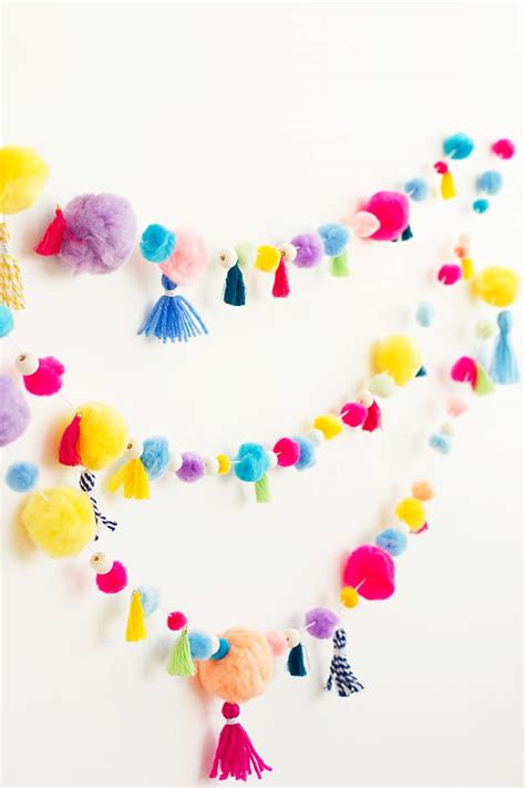 Alice and LoisDIY Pom Pom Tassel Garland - Alice and Lois