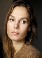 Naked Babsie Steger in Mystère