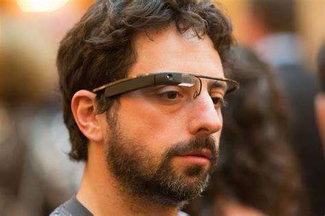 Google Glasses Connects Science Fiction with Reality