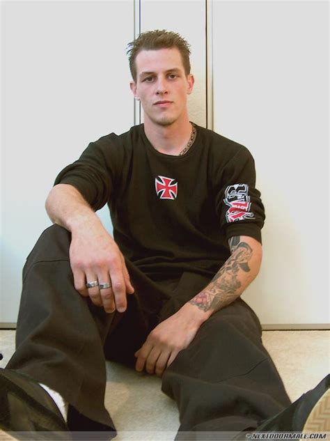 Hot Amateur Dan Jacking Off By Nextdoor Male