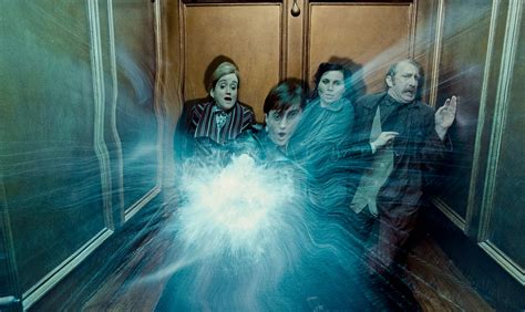 15 New Hi Res Harry Potter And The Deathly Hallows Photos Filmofilia