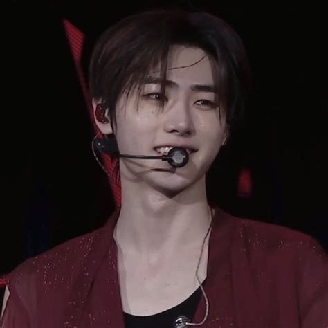 𝒮𝓊𝓃𝑔𝒽𝑜𝑜𝓃 Hot korean guys Sung hoon My prince charming