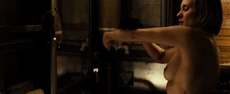 Naked Katee Sackhoff In Riddick