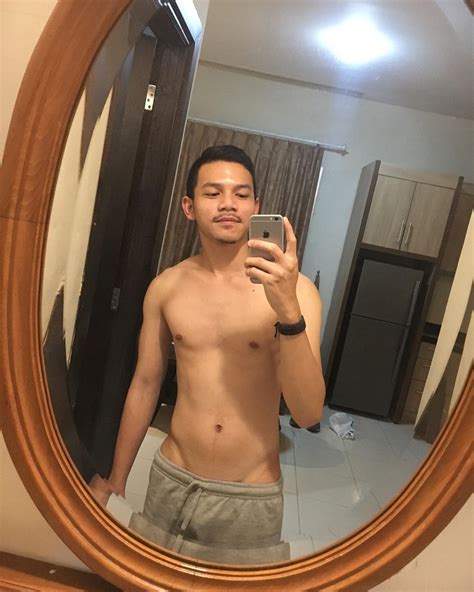 Shirtless Boy Id On Twitter Kalo Sama Ini Pasti Kamu Tau Dia Lawan