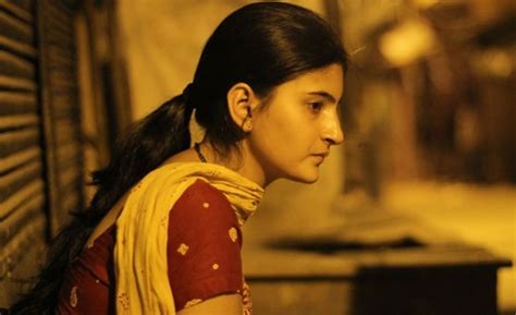 Shivani Raghuvanshi Hot Bikini Image Gallery Images Photos Pics Cinemagigs