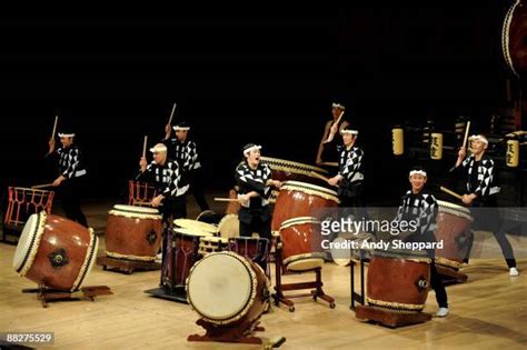 89 Kodo Drummers Stock Photos, High-Res Pictures, and Images - Getty Images