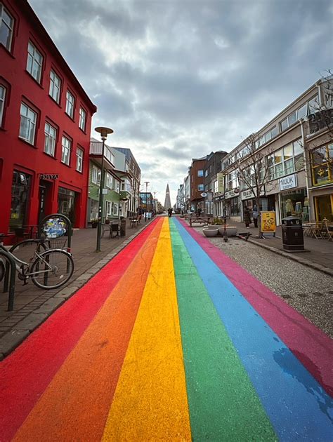 Reykjavik Cele Mai Bizare Lucruri Pe Care Le Poti Vedea In Capitala