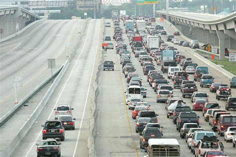 Worst cities to be stuck in traffic: Houston makes top 10
