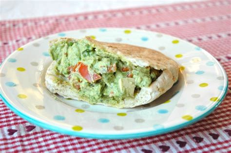 healthy pita bread fillings