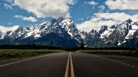 Beautiful Road View - Mountains & Nature Background Wallpapers on ...