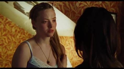 Megan Fox And Amanda Seyfried Lesbian Kiss In Jennifer S Body Porn Videos