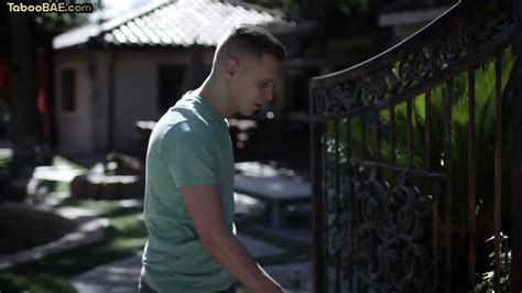 Cockhungry Ebony Babe Bounces On Cock After Deepthroat