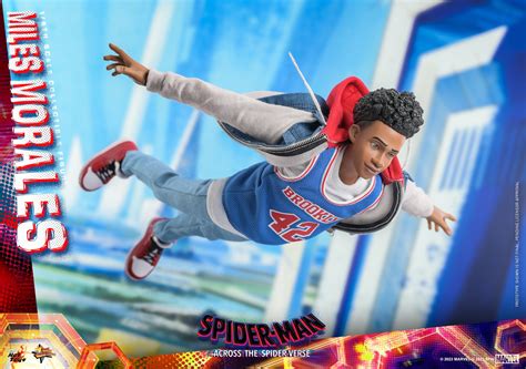 Hot Toys Reveals Its Miles Morales Spider Man Across The Spider Verse Action Figure Geektyrant