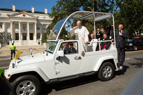 Jeep Popemobile Pope Francis Fleet Of Wranglers Are Cool But Theyre