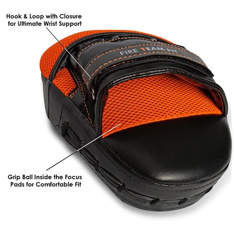 Fire Team Fit Boxing Mitts Focus Mitts Muay Thai Pads Punching M