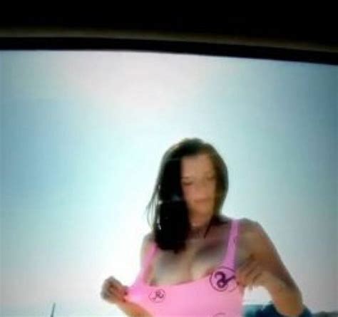 Julia Fox Nude Sexy Collection Photos FitNudeGirls