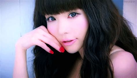 Japan Isnt Having Enough Sex And This Is Messing Up The World Economy Indiatimes