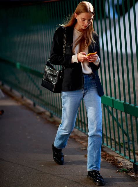 How French Women Style Loafers - Leonce Chenal
