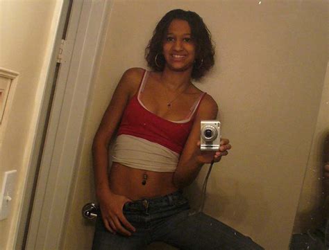 Photo Compilation Of An Amateur Mulatto Hottie S Selfpics Porn Pictures XXX Photos Sex Images