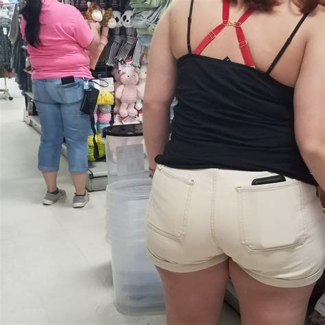 Shorty Big Ass Redhead Short Shorts Volleyball Forum