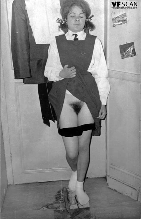 Vintage Pornstars Flashing And Masturbating Their Horny Hairy Pussies CoedCherry