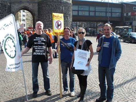 Für ein Verbot von Sex mit Tieren in Deutschland Partei Mensch Umwelt Tierschutz in Aktion