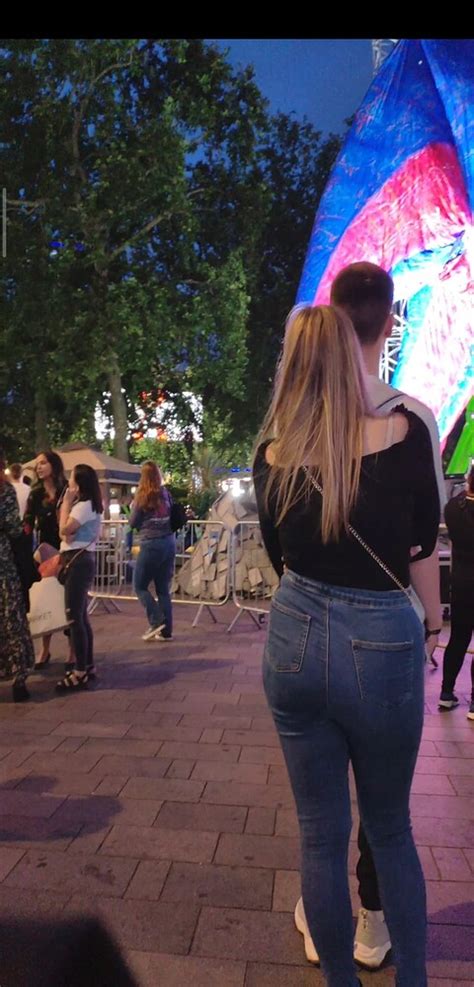 Tourist Teen Trails Part1 Cute Blonde With A Packed Ass In Jeans Tight Jeans Forum