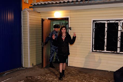 Pussy Riot To Perform At Amnesty International Concert In New York Ibtimes Uk