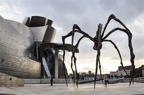 Maman Giant Spider Sculpture In Bilbao Spain Editorial Stock Image Image Of Bourgeois