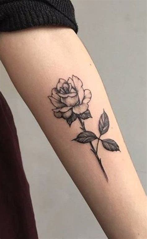 Beliebte Black Single Rose Unterarm Tattoo Ideen F R Frauen