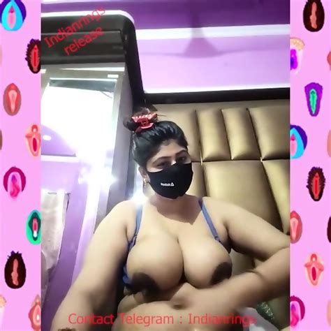 Hot Aunty Showing Boobs Husband Pussy Fingering